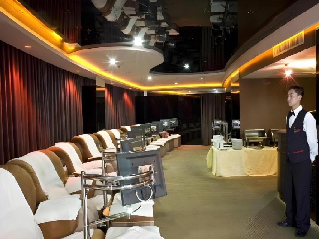 Galaxy Hotel Guangzhou Exterior photo
